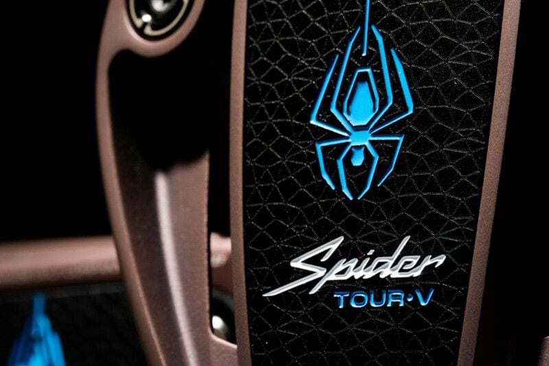 新『Spider TOUR』シリーズはブレード派にもハマる!? 　スパイダーが“選べるパター”へ進化