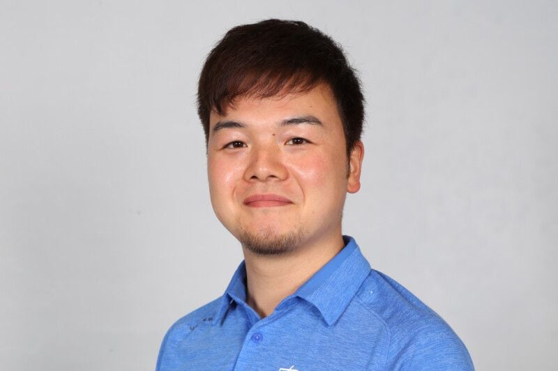アプローチで簡単にスピンをかける方法!手元の動かし方が重要だった!?