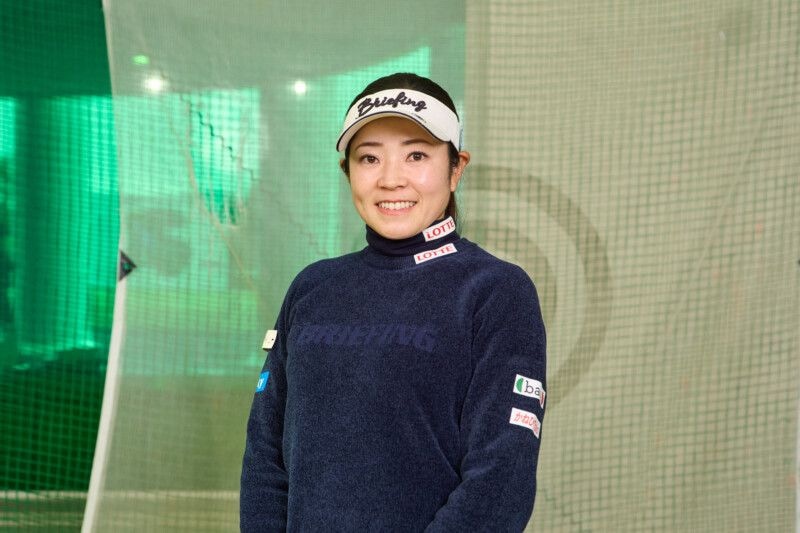 グリップを短く持つだけ！アイアンでミスを出さないコツを解説
