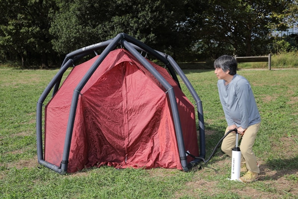テントの設営や撤収がめんどくさい…そんな悩みを一発で解決するエアテントが優秀すぎる！