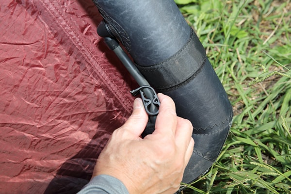 テントの設営や撤収がめんどくさい…そんな悩みを一発で解決するエアテントが優秀すぎる！