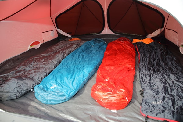 テントの設営や撤収がめんどくさい…そんな悩みを一発で解決するエアテントが優秀すぎる!