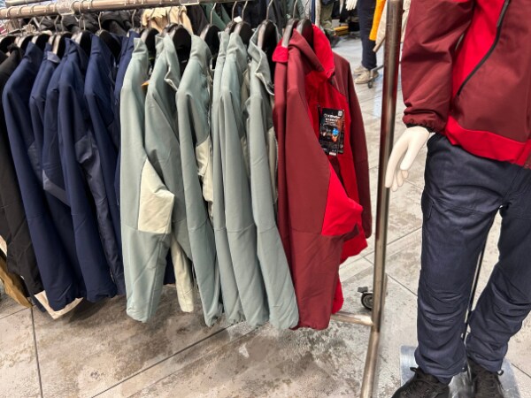 【親子で冬キャンプ】ワークマン「XShelter断熱β」のキッズサイズが優秀すぎる!