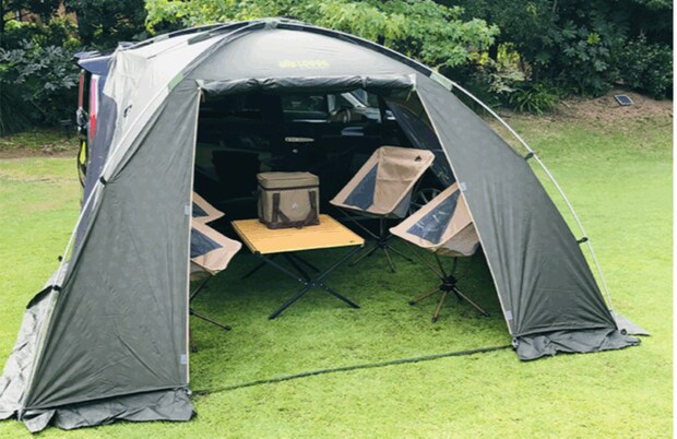 雨風をしっかり防ぐ！キャンプで大活躍するシェルター式カーサイドタープおすすめ5選