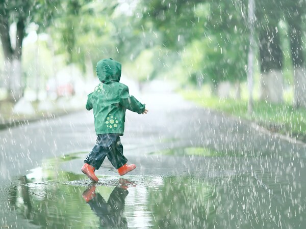 “雨キャンプ”上級者は絶対やってる!簡単にできる濡れない対策が神すぎた…!