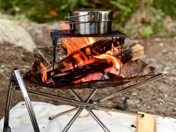 “雨キャンプ”上級者は絶対やってる！簡単にできる濡れない対策が神すぎた…！