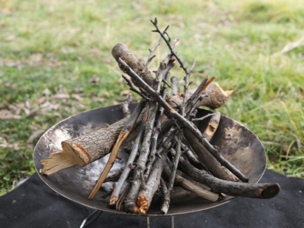 “雨キャンプ”上級者は絶対やってる！簡単にできる濡れない対策が神すぎた…！