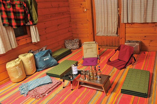 知らないと失敗するかも?グランピングとコテージの違いを徹底解説!