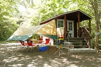 知らないと失敗するかも？グランピングとコテージの違いを徹底解説！