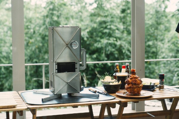 煙を抑えて調理ができる！変幻自在で軽量な新型グリルが優秀すぎる！