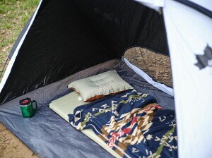 冬キャンプの寒さ対策！ファミリーキャンプにおすすめのブランケット6選