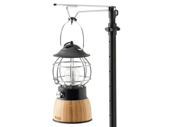 【無骨キャンプ】ランタンスタンドのタイプ別のおすすめ商品を上級キャンパーが厳選紹介！