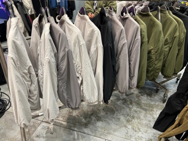 【ワークマン】コスパ最強の“着る断熱材”アウターが優秀すぎると話題！