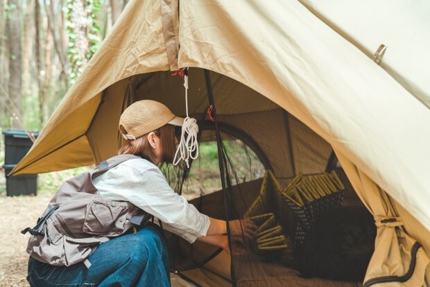 女子ソロキャンプの「冬の撤収問題」を解決！寒い朝の撤収をラクにする裏ワザ5選