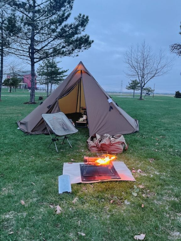 「冬ソロキャン寒すぎ…」を解決!失敗しない快適すぎるテント5選