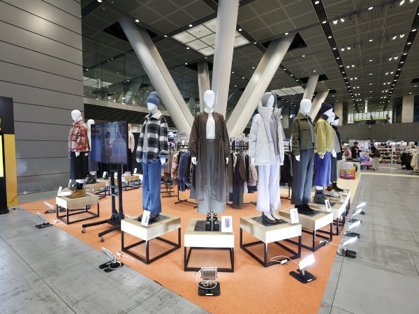 【2025秋冬展示会】コスパ最強の1万円で全身コーデ!?ワークマン新作が優勝すぎる!