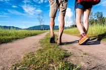 カップルキャンプの危険なこととは？楽しむための必須スキルを紹介！