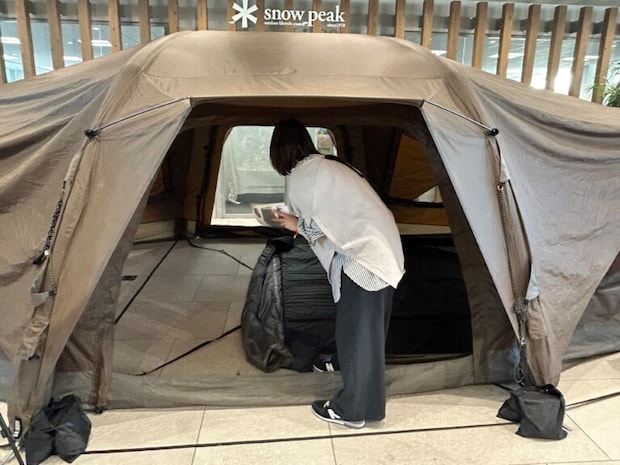 簡単設営15分!スノーピーク初のエアフレームシェルターが優秀すぎる