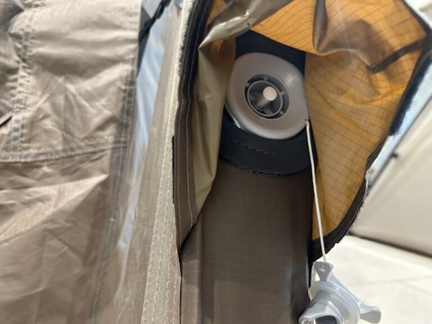 簡単設営15分!スノーピーク初のエアフレームシェルターが優秀すぎる