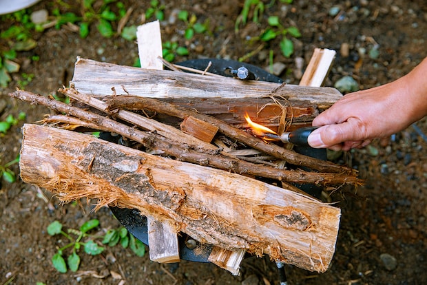 冬キャン、これやらないと損する。大人がハマる焚き火・星空・冬ごはんの“大正解”とは