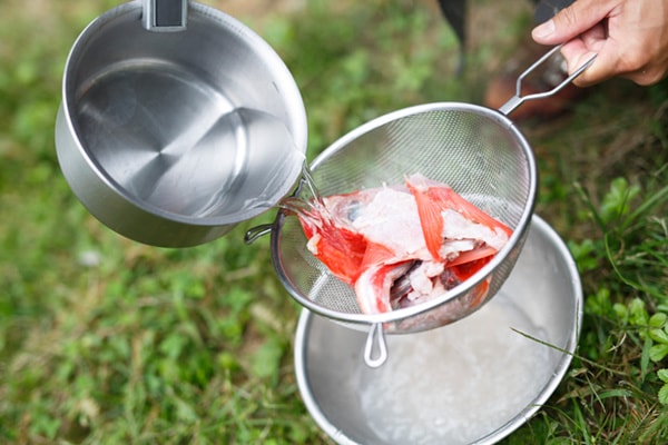 冬キャン、これやらないと損する。大人がハマる焚き火・星空・冬ごはんの“大正解”とは