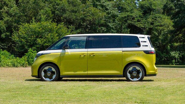 ワーゲンバスの現代版!? フォルクス・ワーゲンから圧倒的注目のID.Buzzが登場【試乗・詳細レポート】