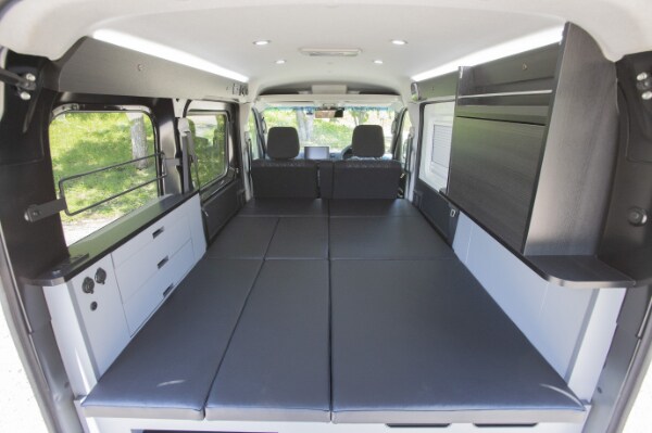 「スリーコインズが本気出した」車移動が超快適になる！車載用ファンが暑さ対策に大活躍！