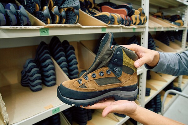 車中保管が原因かも?ブーツのソール剥がれを防ぐテクニックをモンベルに聞いてみた