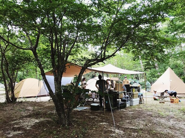 天然温泉や紅葉狩りが楽しめる！秋に絶対に行きたいキャンプ場まとめ