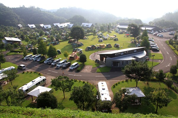 天然温泉や紅葉狩りが楽しめる！秋に絶対に行きたいキャンプ場まとめ