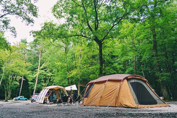 天然温泉や紅葉狩りが楽しめる！秋に絶対に行きたいキャンプ場まとめ