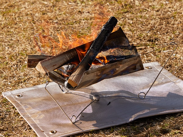 キャンプが疲れる人ほど荷物が多い？重装備の落とし穴とは？