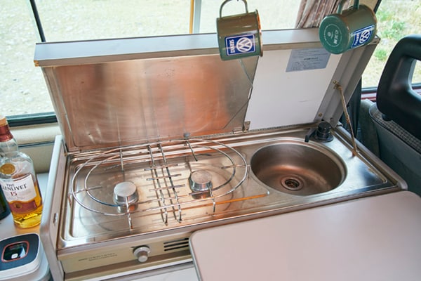 上級キャンパーはどのように車中泊してる？天才すぎるテクニックやこだわりが凄い！