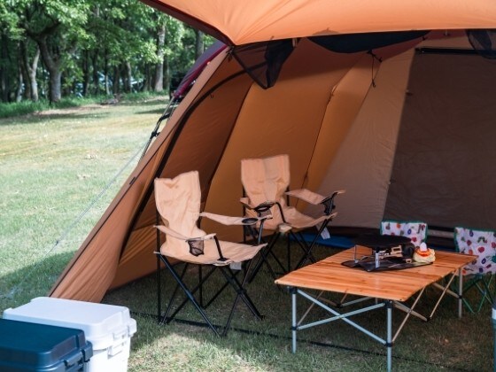 ロースタイルキャンプって何がいい？メリット・デメリットと必要ギアを解説