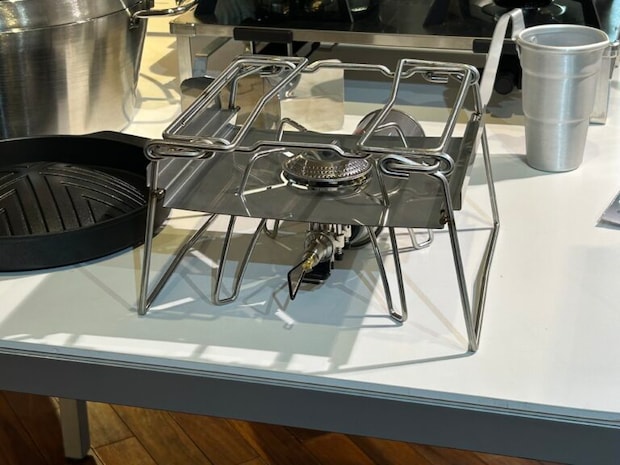 「キャンプ飯が慌ただしい問題」、SOTOの新製品が一発で解決してきた！