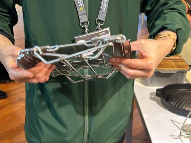 「キャンプ飯が慌ただしい問題」、SOTOの新製品が一発で解決してきた！