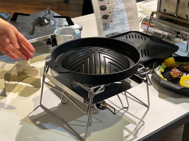 「キャンプ飯が慌ただしい問題」、SOTOの新製品が一発で解決してきた!