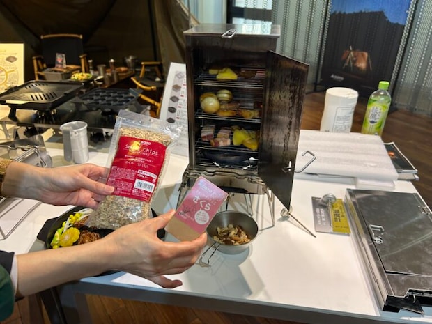 「キャンプ飯が慌ただしい問題」、SOTOの新製品が一発で解決してきた!