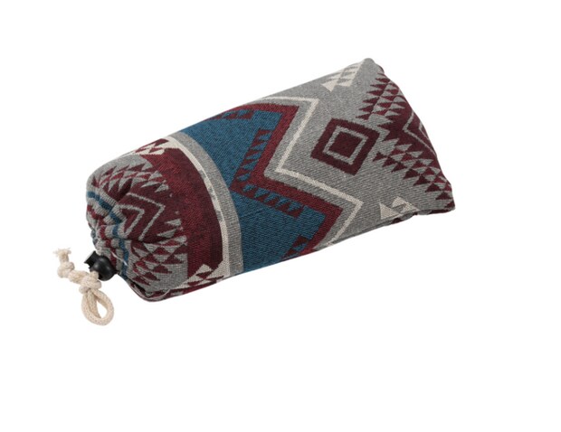 焚き火してるのに寒い？その原因、チェアでした。冬キャンプはカバーで激変