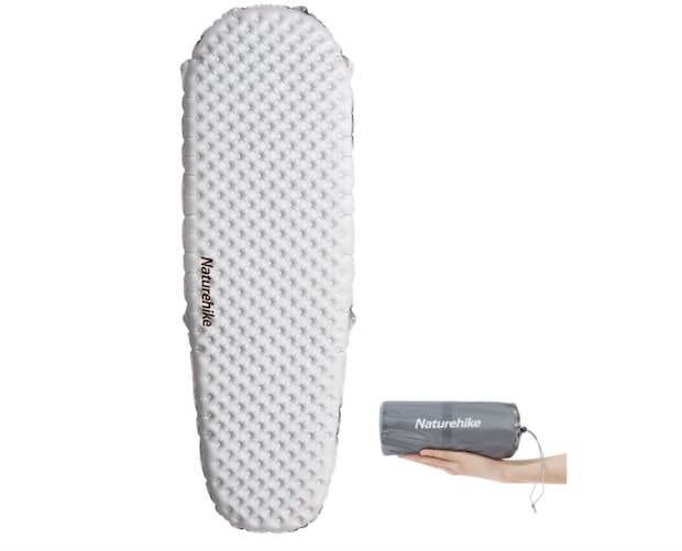 冬キャンプでやりがち…寝袋は完璧なのに寒くて起きる人の共通点と寒さ対策を紹介