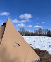 雪中キャンプの魅力と注意点｜初心者が準備すべき装備とは