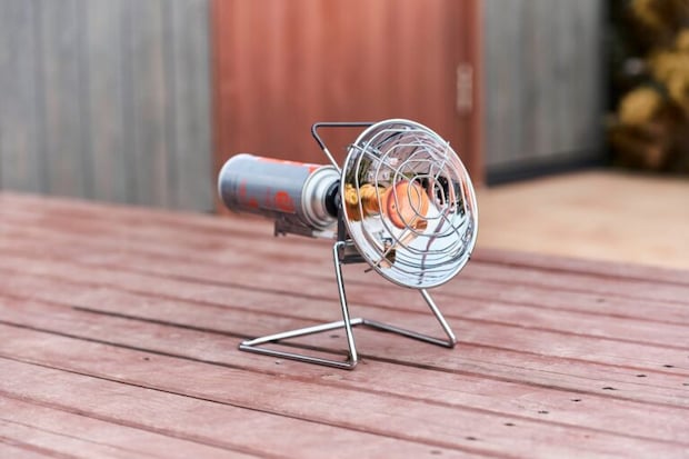 イワタニが正解？冬のファミキャンを救う持ち運べるヒーターが神すぎた