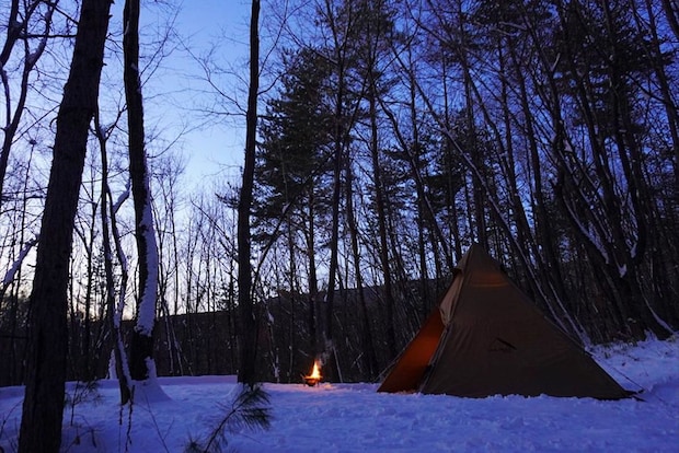 冬こそ焚き火が最高な理由。真冬キャンプの楽しみ方