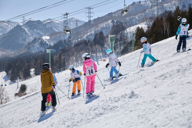 雪育新潟フェス@苗場一流スキーヤー&ボーダーに学ぶ小学生限定 スキー&スノボスクール