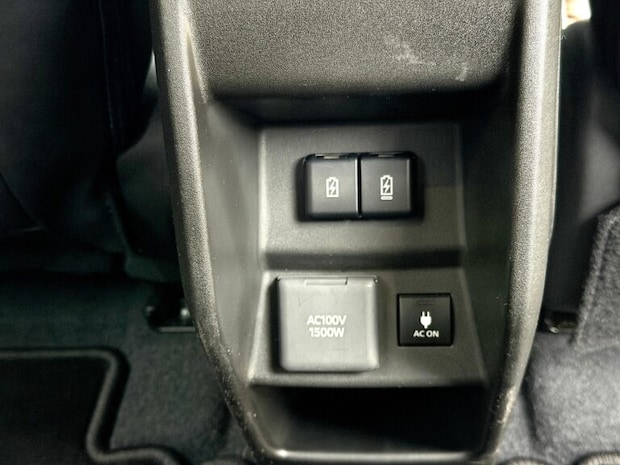 【試乗レビュー①基本編】スズキ eビターラはEVの常識を変える？どんなクルマなのか