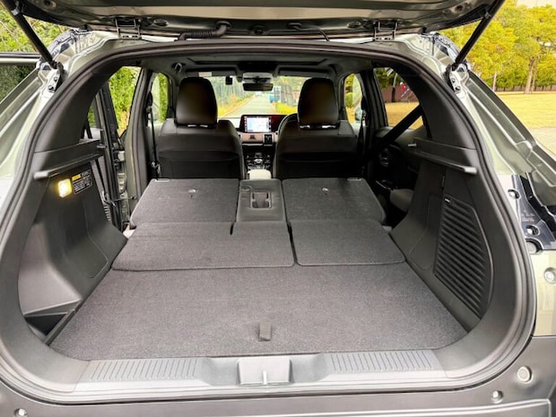 【試乗レビュー①基本編】スズキ eビターラはEVの常識を変える？どんなクルマなのか