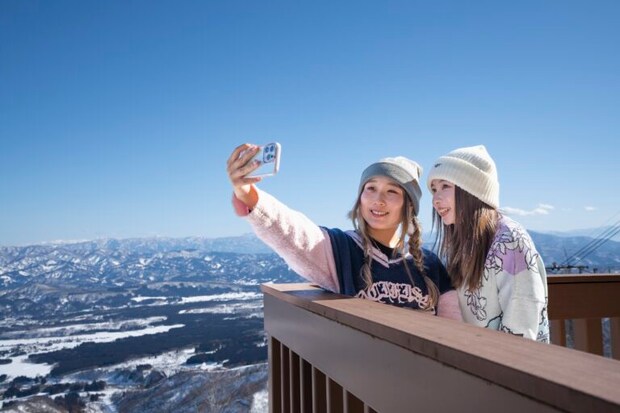 春スキー初心者におすすめ！手ぶらで楽しむ新潟の雪遊びリゾート【アライマウンテンリゾート】
