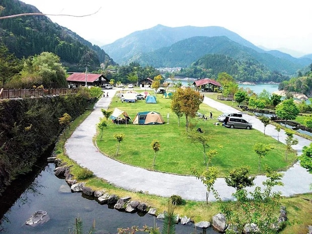 AC電源のあるキャンプ場12選【愛媛県・高知県】