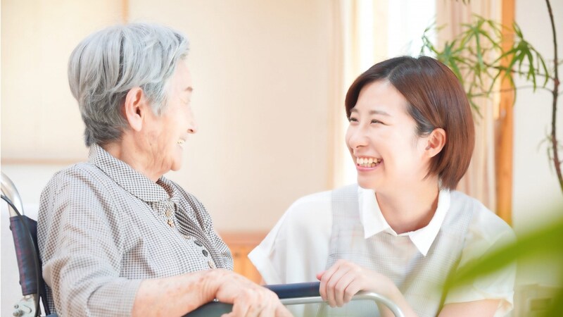 介護職員は「足りない」のに「減っている」…AIは人手不足・高齢化する訪問介護の救世主となり得るのか