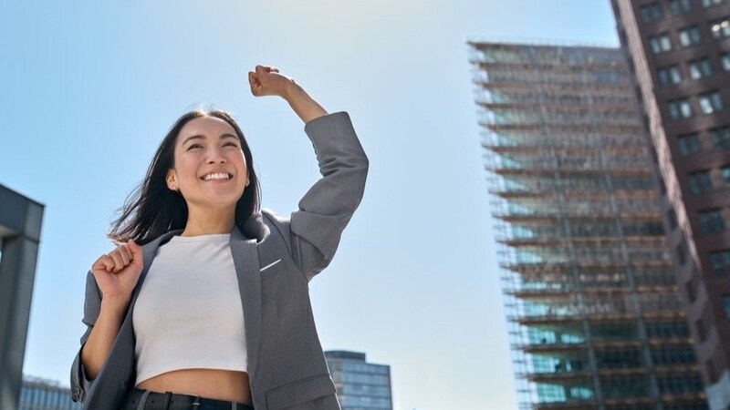 偽りのポジティブ思考はやる気を奪うだけだった? 最新研究でわかった“前向き神話”がもたらす2つの副作用